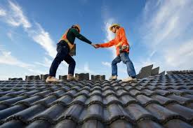 Best Emergency Roof Repair Services  in Fairbury, IL